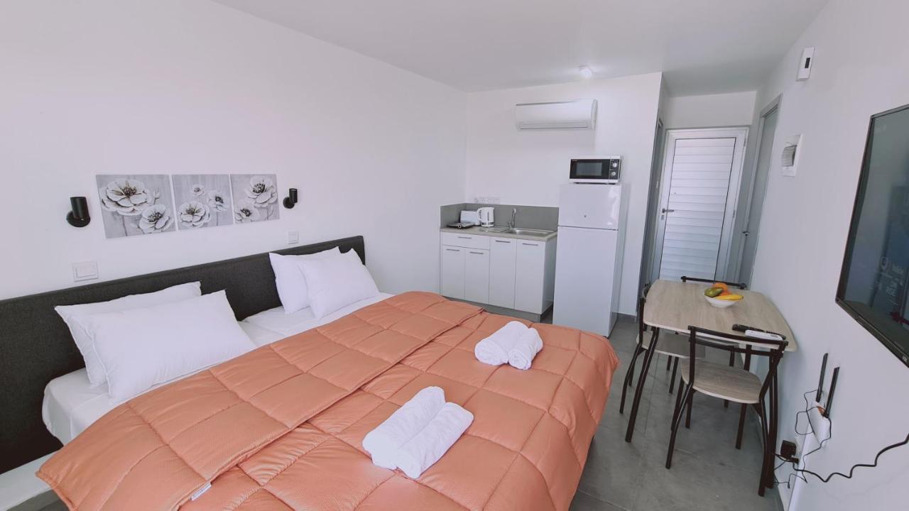 Stay Napa Living Studios Ajía Nápa Eksteriør bilde